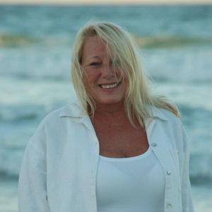 Meet your Posher, Cora